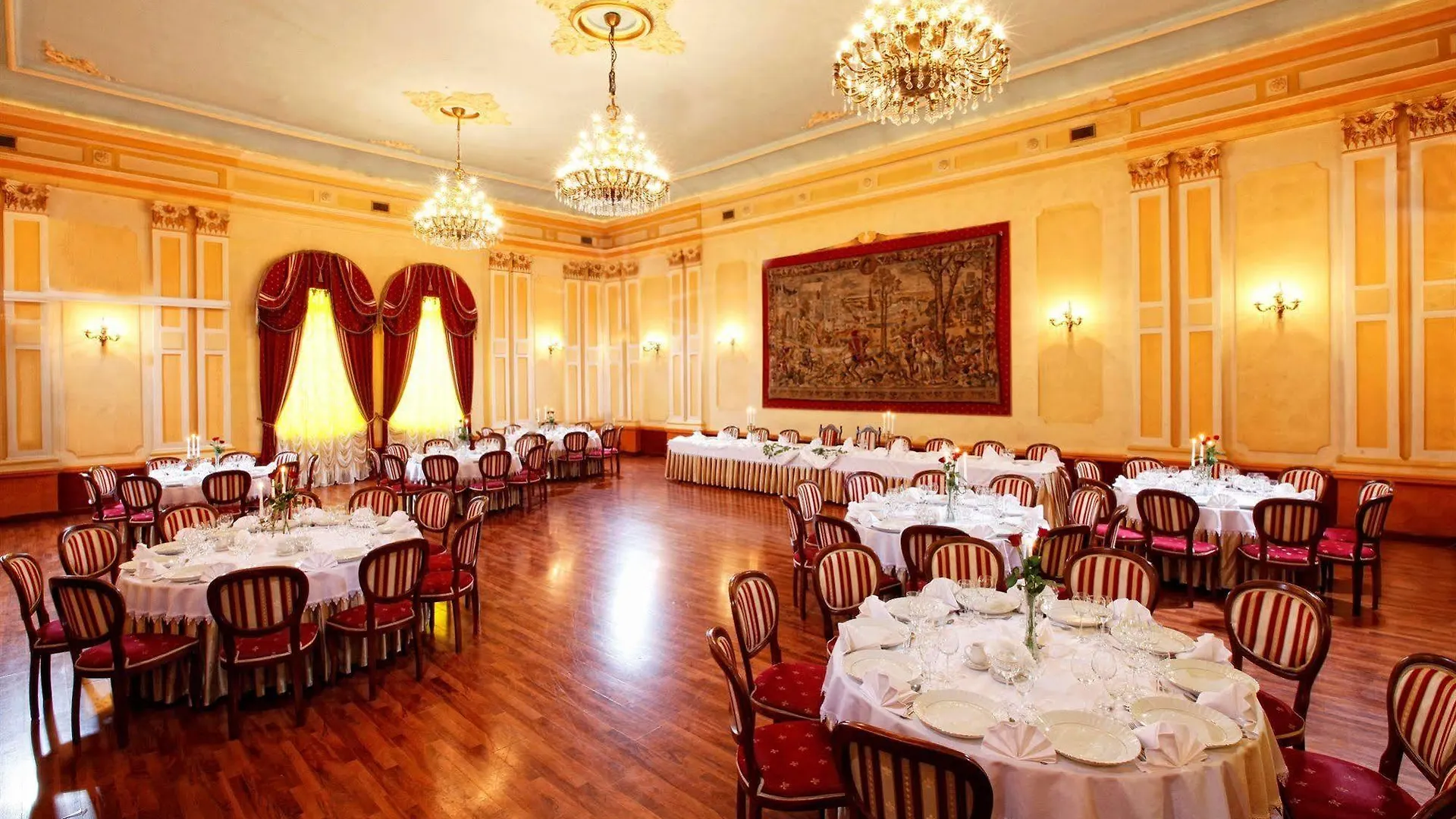 Hotel Europejski Kraków 3*,  Polen